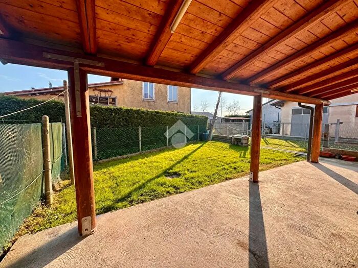 Casa con 6 locali in vendita in Via Don Luigi Orione, Mirano