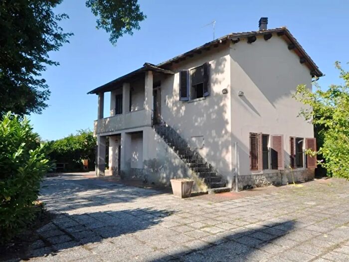 Casa con 9 locali in vendita in Strada Borro delle Cave, Terranuova Bracciolini