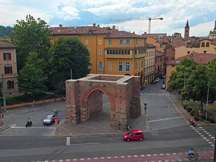 Appartamento con 6 locali in affitto in Piazza di Porta Maggiore, Massarenti, Bologna