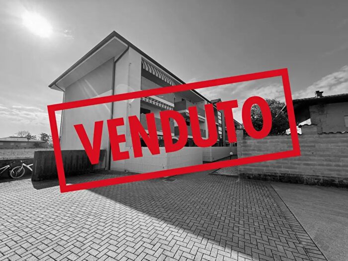 Appartamento con 5 locali in vendita in Via Ponte Romano, Premariacco