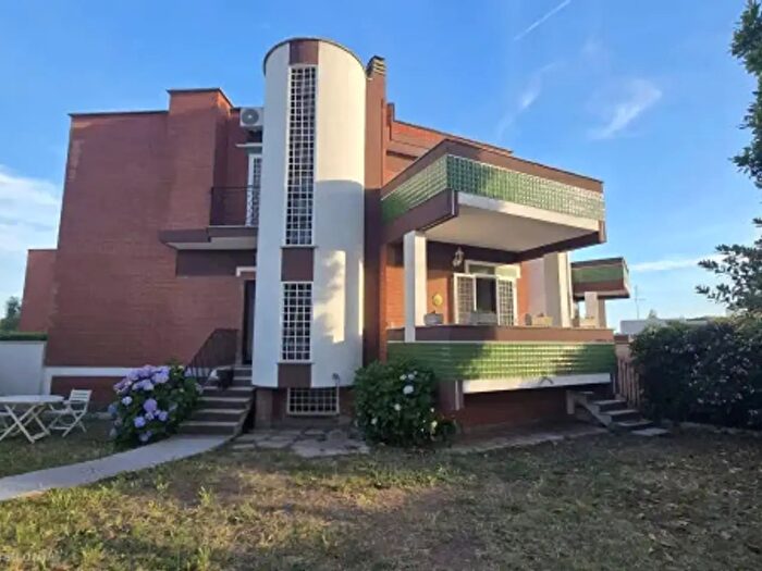 Casa con 5 locali in affitto in Via del Monumento, Anzio