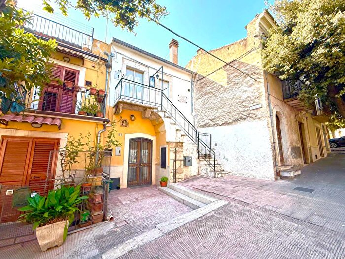 Casa bilocale in vendita in Corso Giacomo Matteotti, San Giovanni Rotondo