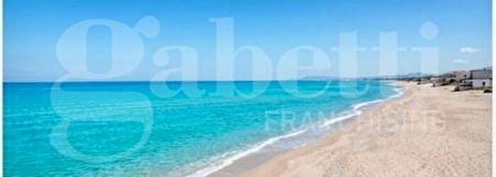 Appartamento quadrilocale in affitto in Via Spiaggia Fondachello, Centro, Mascali