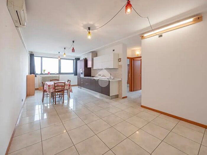 Appartamento bilocale in vendita in Negrar