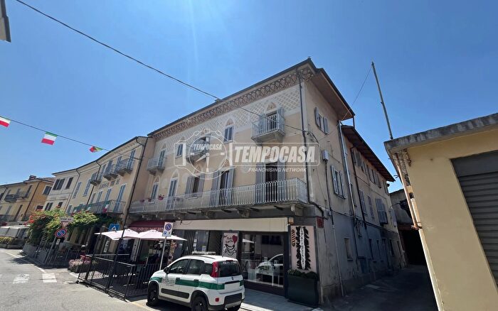 Appartamento trilocale in vendita in Largo Talentino, Castellamonte