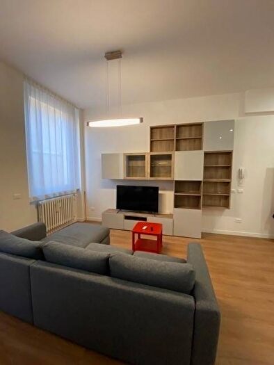 Appartamento con 5 locali in affitto in Via Donzi, Centro Storico, Modena