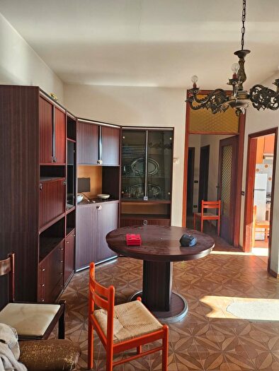 Appartamento con 5 locali in vendita in Seravezza