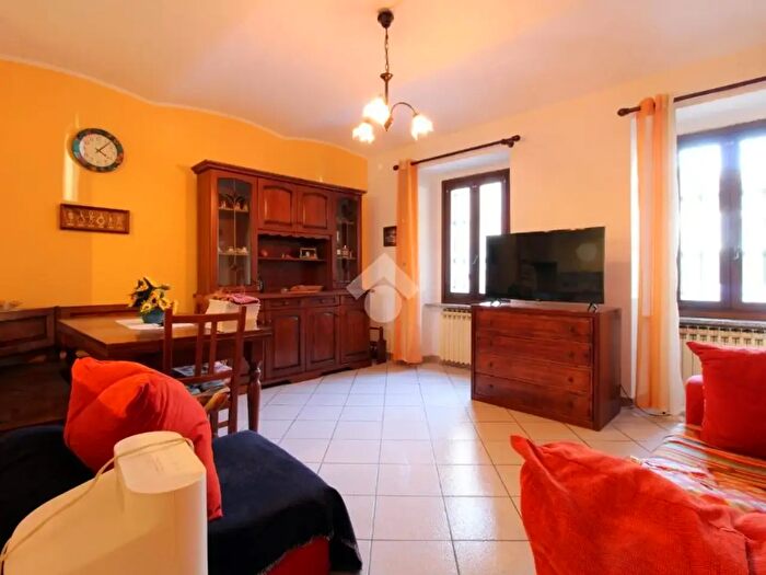 Appartamento trilocale in vendita in Piazza San Rocco, Rivoli