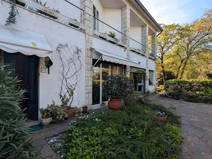 Casa con 15 locali in vendita in Frazione Sistiana, Duino Aurisina