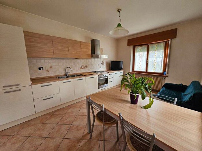 Casa quadrilocale in affitto in Via abissinia, Centro, Feltre