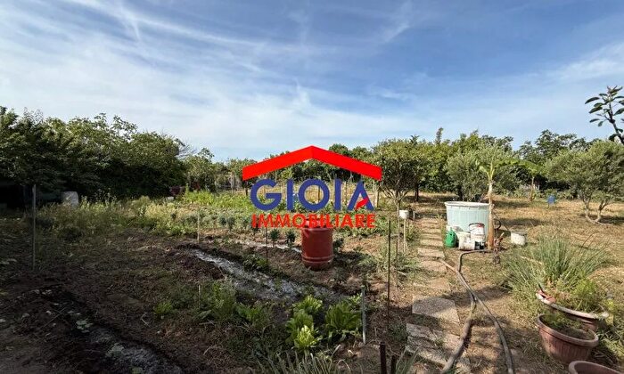 Appartamento in vendita in Via Domiziana Mondragone Campania, Mondragone