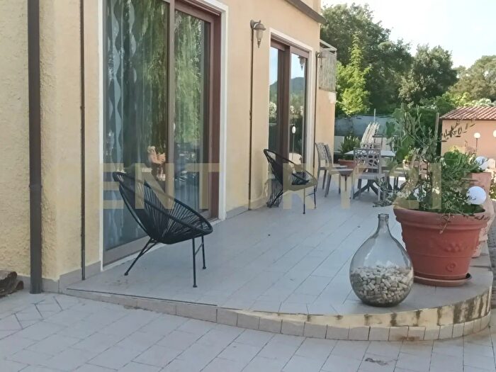 Casa con 6 locali in vendita in Località Sant'Andrea, Gavorrano
