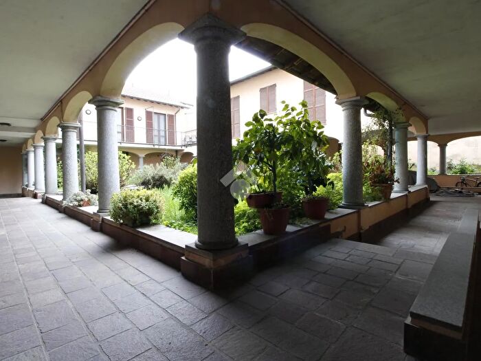 Appartamento quadrilocale in vendita in Via Magenta, San Vittore Olona