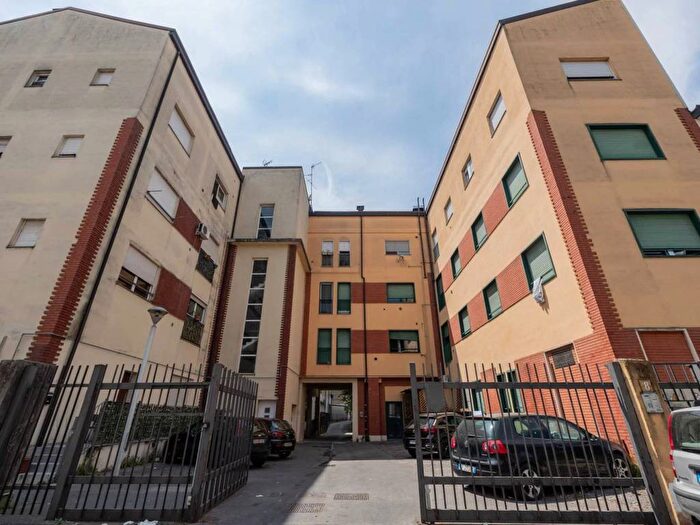 Appartamento in affitto in Via degli Umiliati, Ponte Lambro, Milano