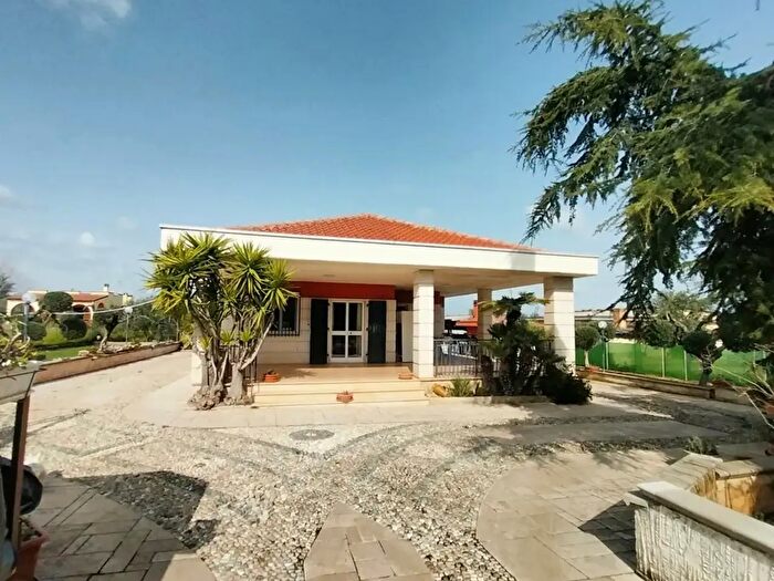 Casa in vendita in Zona Rivoluzione, Corato