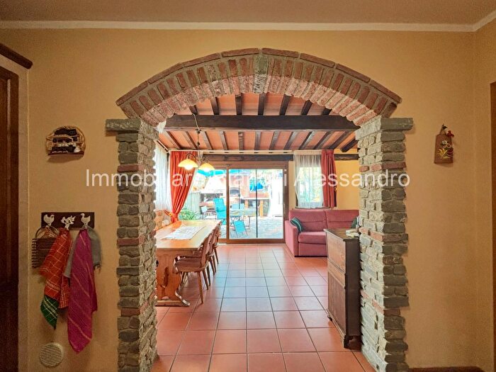 Casa quadrilocale in vendita in Via Fiorentina, Rignano SullArno