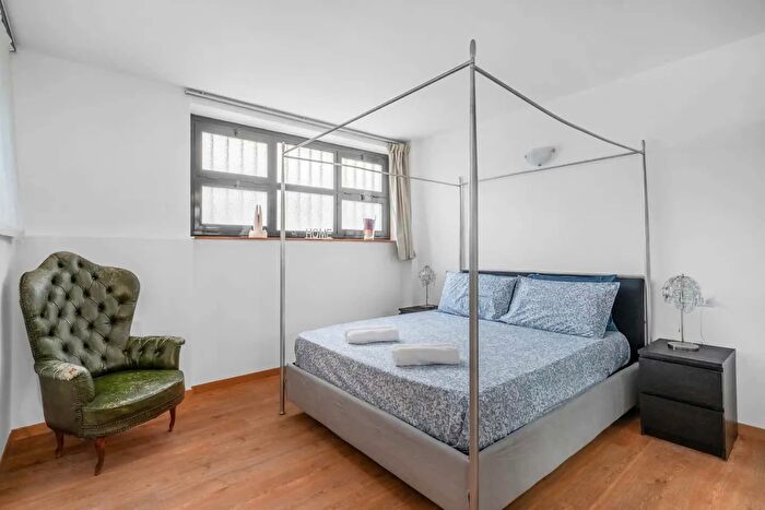 Appartamento monolocale in affitto in Via Privata Pomezia, Milano