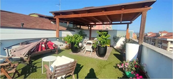 Appartamento con 5 locali in vendita in Via Amiterno Chieti, Chieti