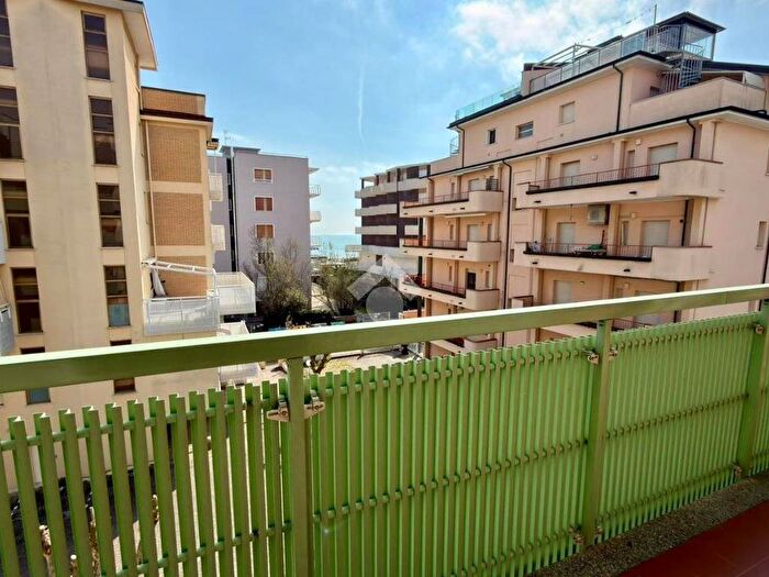 Appartamento bilocale in affitto in Viale Romagna, Lido di Savio Lido di Classe, Ravenna