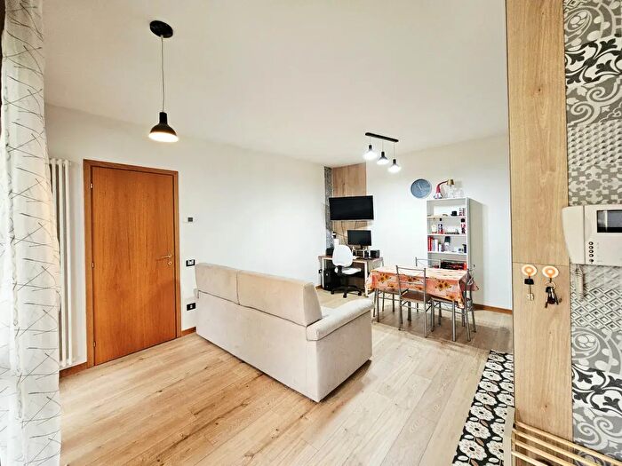 Appartamento bilocale in vendita in Via Cuoro, Stanghella