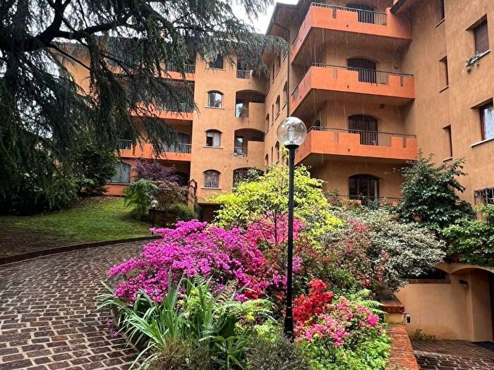 Appartamento quadrilocale in affitto in Via Lazio, Giubiano San Carlo, Varese