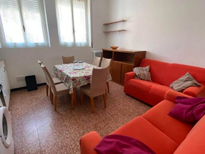 Appartamento trilocale in affitto in Via Santa Maria di Caravaggio, Policlinico, Pavia