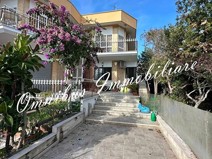 Appartamento trilocale in vendita in Manfredonia