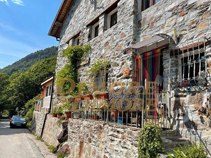 Casa con 5 locali in vendita in Valle Cannobina