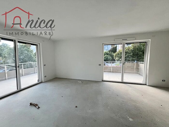 Appartamento quadrilocale in vendita in Via Antonio Gramsci, Trento