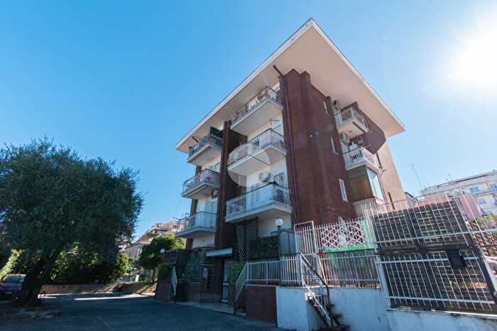 Appartamento monolocale in vendita in Via Andrea Verga, Roma