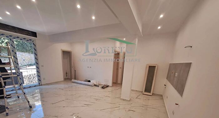 Appartamento bilocale in vendita in Via S Damiano, Rapallo