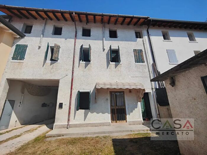 Casa trilocale in vendita in Via Troset N, Cordenons