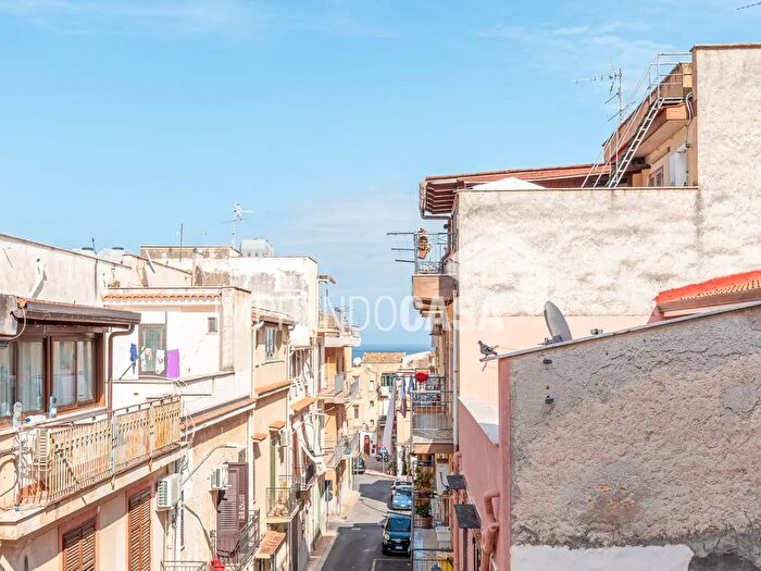Appartamento bilocale in vendita in Via Carlo di Patti, Santa Flavia