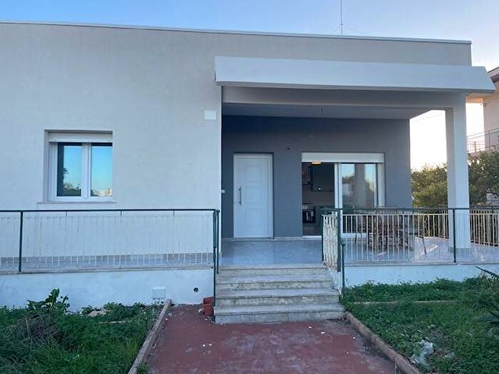 Casa quadrilocale in affitto in Via Gela, Scala Greca Neapolis, Siracusa