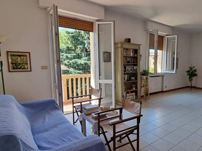 Appartamento con 6 locali in vendita in Via degli Orti, Bologna