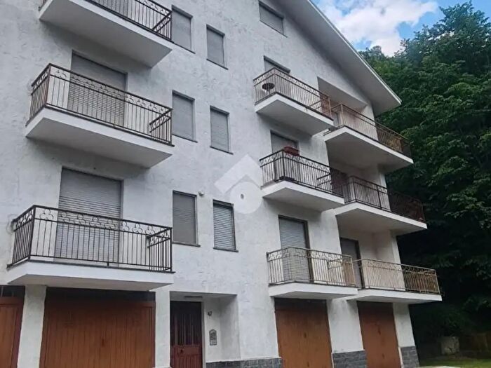 Appartamento bilocale in vendita in Via Volpetta, Chialamberto