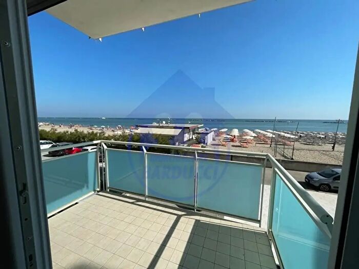 Appartamento trilocale in vendita in Cesenatico