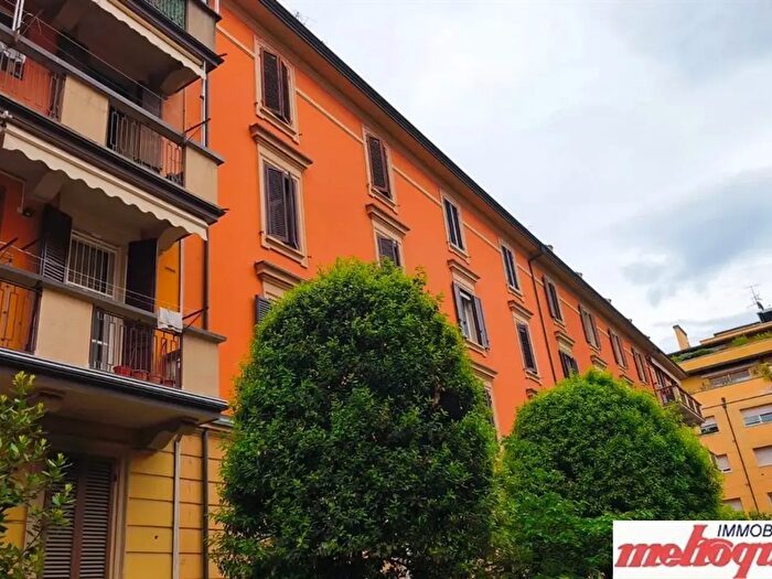 Appartamento quadrilocale in affitto in Via del Carso, Bologna