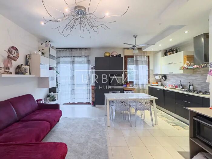 Appartamento trilocale in vendita in Forli