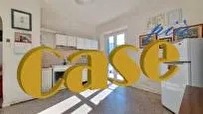 Appartamento con 5 locali in vendita in Seravezza