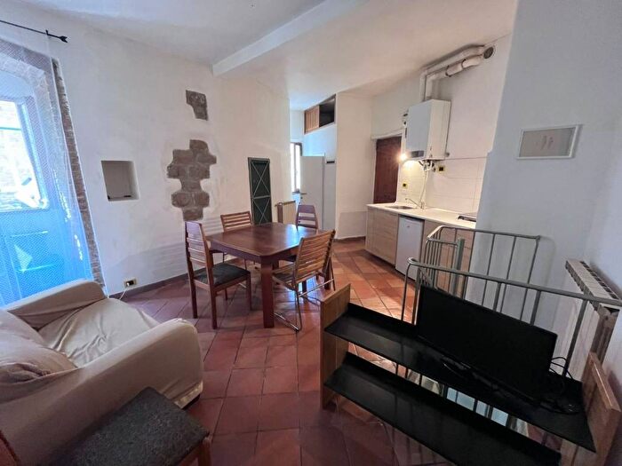Appartamento trilocale in affitto in Via XIV Settembre, Centro Storico, Perugia