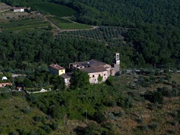 Casa monolocale in vendita in Cavriglia