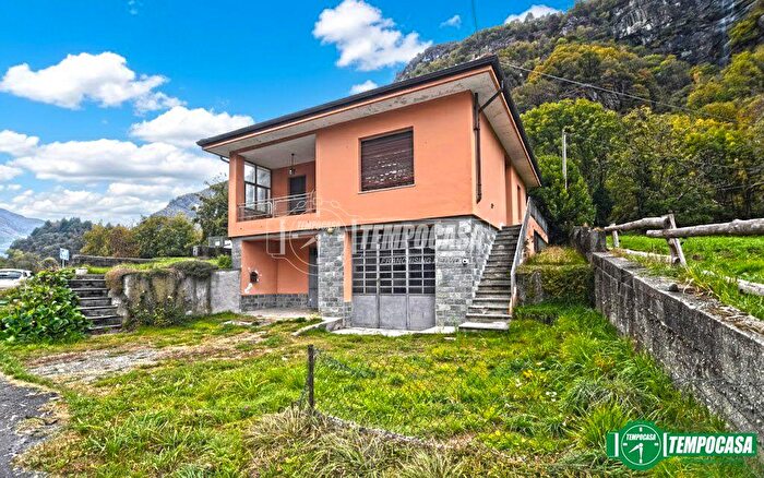 Casa quadrilocale in vendita in Borgata Lantigliera, Pont Canavese