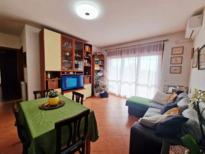 Appartamento quadrilocale in vendita in Via Milano, Fiano Romano