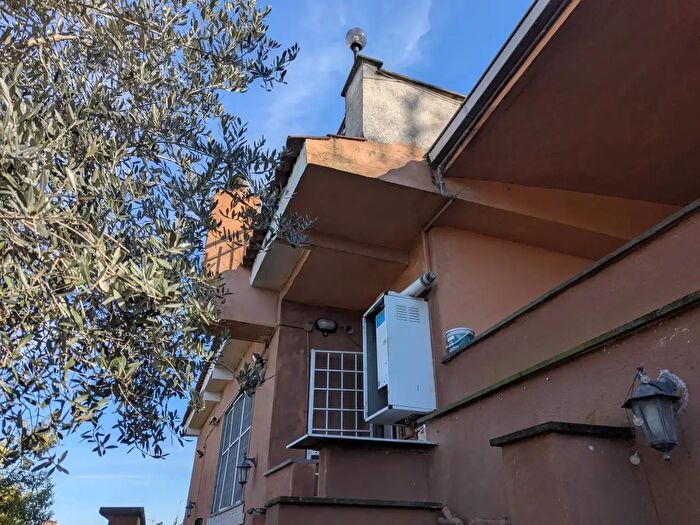 Appartamento bilocale in vendita in Via Pontestura, Roma