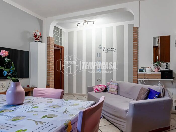 Appartamento trilocale in vendita in Via Agosto, Sant'Agata Bolognese