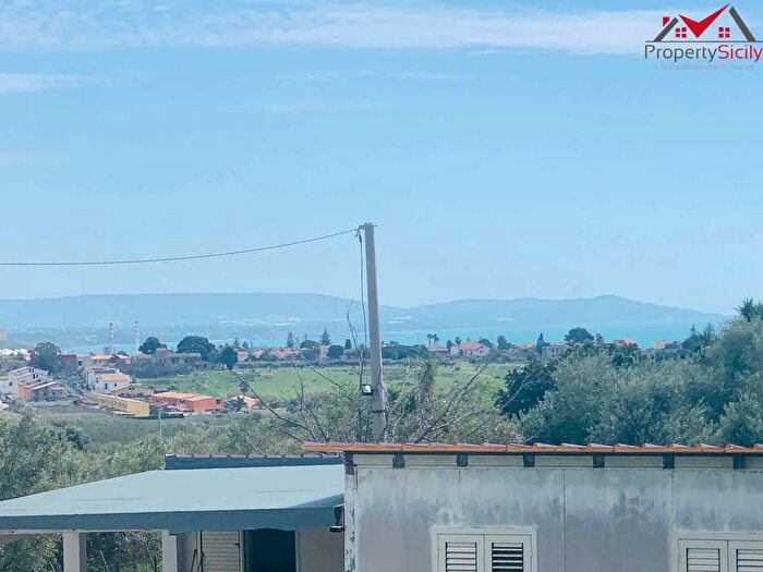 Appartamento quadrilocale in vendita in Cda Scavuzzo, Realmonte