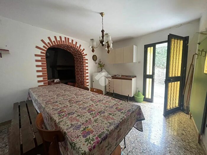 Appartamento trilocale in vendita in Via di Vizza, Vittorio Veneto