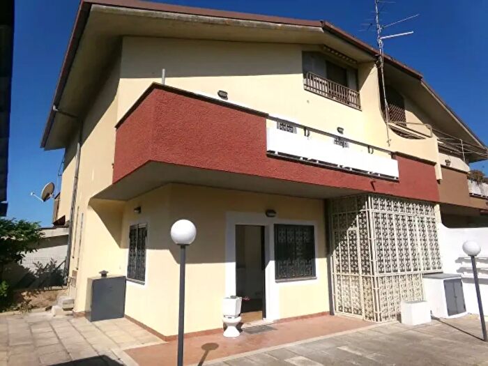 Casa quadrilocale in vendita in Via dei Platani, Anzio