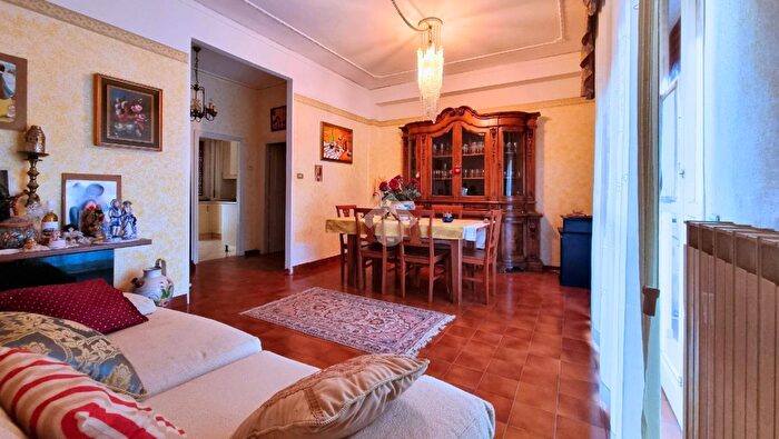 Appartamento trilocale in vendita in Via Giordano Bruno, Castel Di Lama